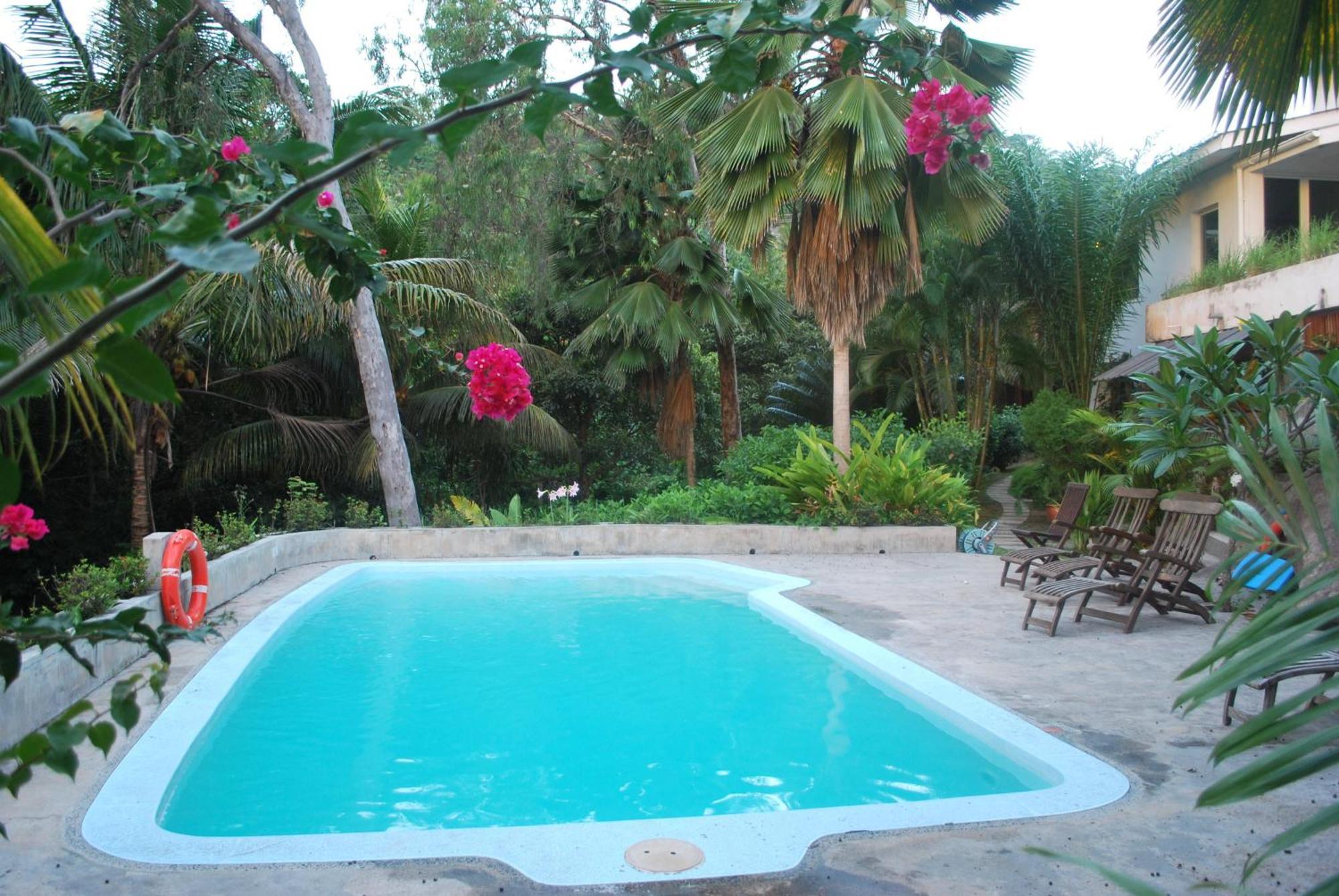 Hillcrest Villas Glacis  Esterno foto