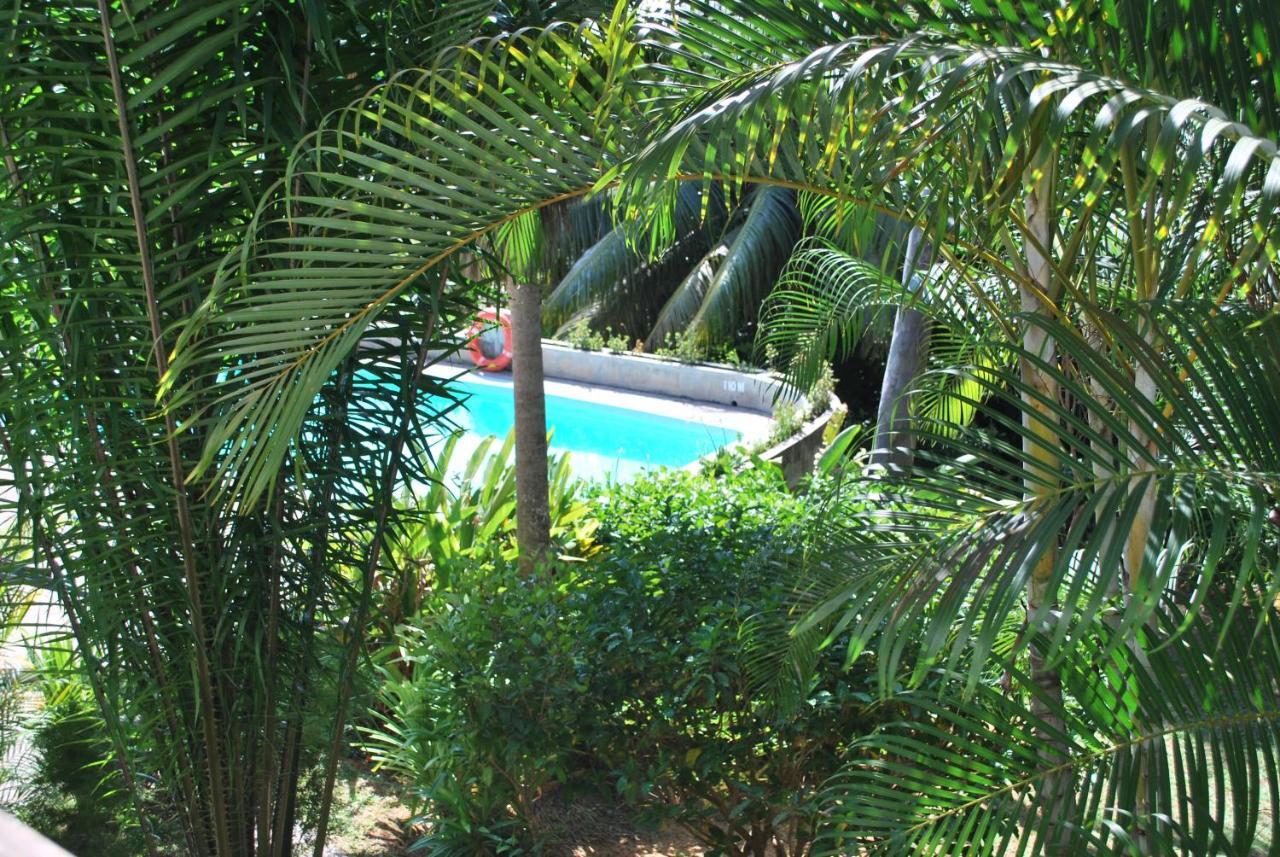 Hillcrest Villas Glacis  Esterno foto