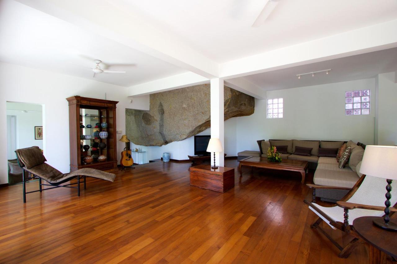 Hillcrest Villas Glacis  Esterno foto